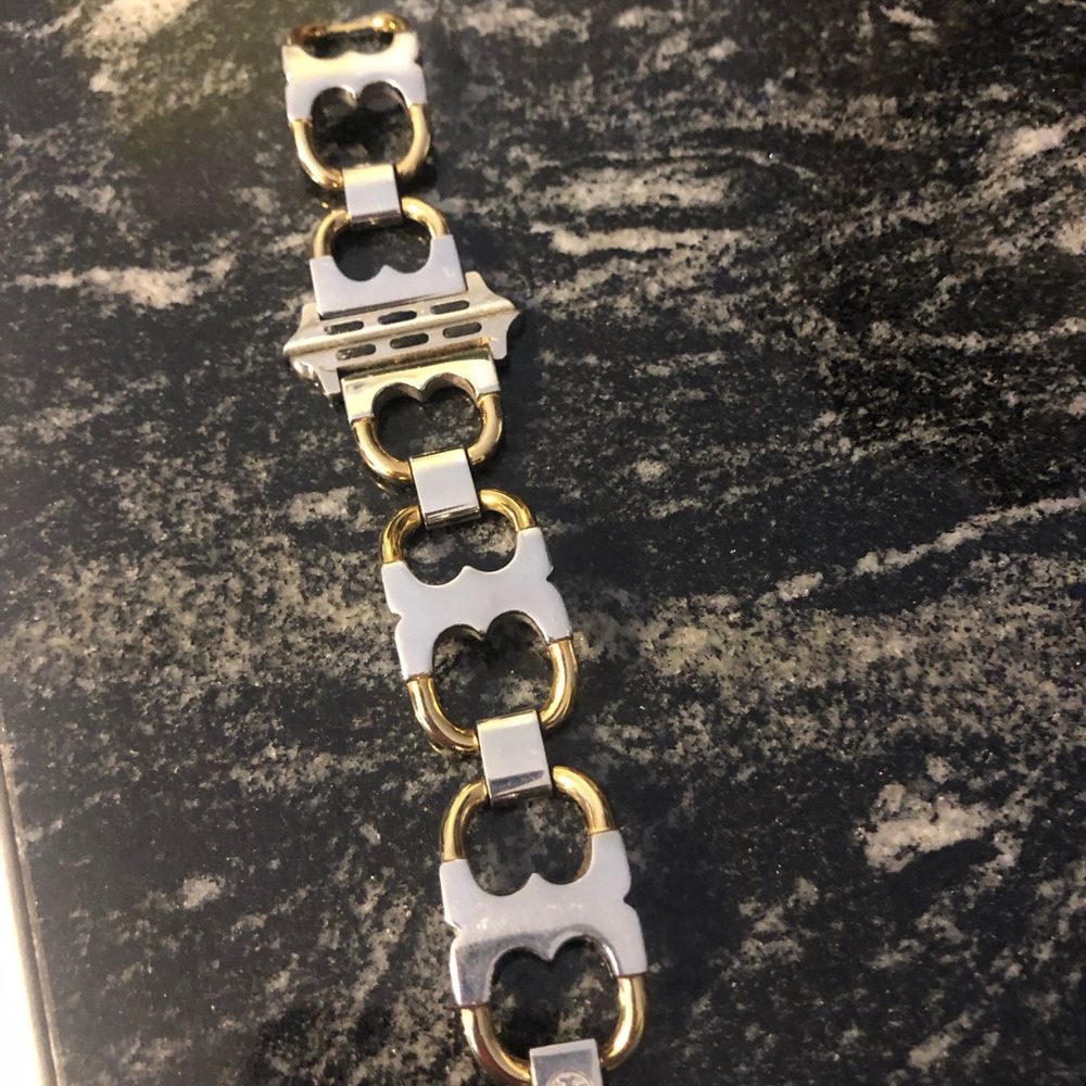 EUC Apple Watch T link Tory Burch bracelet fits 38-40mm